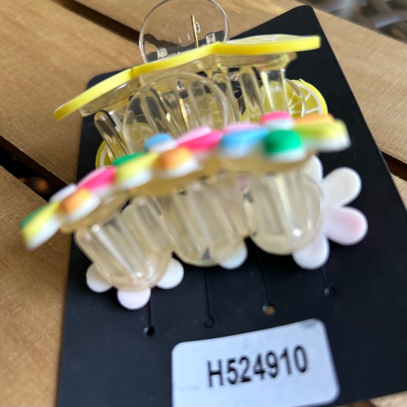 Noir Hair Claw Clips Womens Hair Accessories Lemon Daisy New Multicolor - Picture 4 of 6